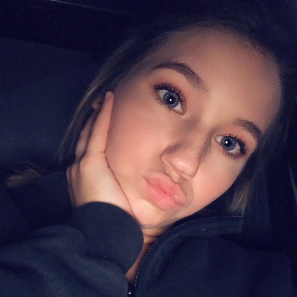 Meet your Posher, Jeanie